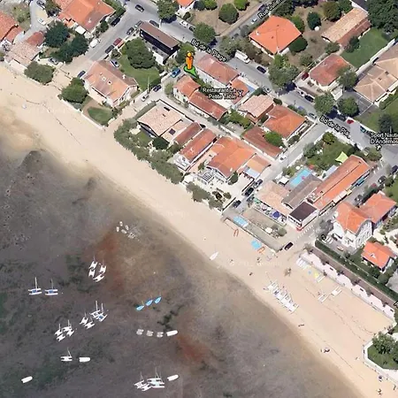 Les Flots Bleus * Andernos-les-Bains