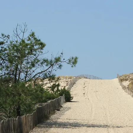 アパート Les Flots Bleus アンデルノ・レ・バン